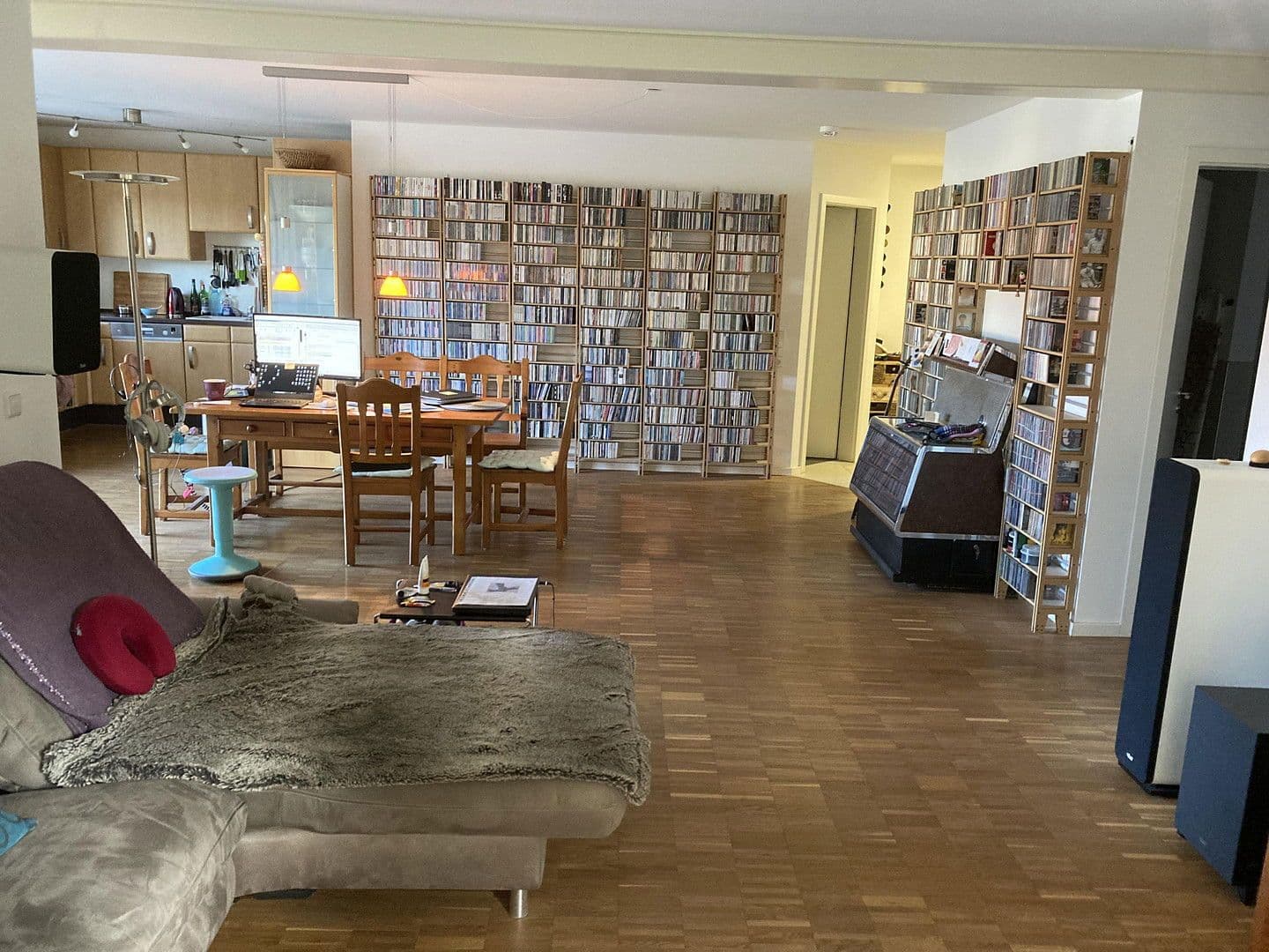 Prenájom bytu 3-izbový 123 m², Hanfelder Str. 7a, Oberbrunn, Bavorsko Prenájom bytu 3-izbový 123 m², Hanfelder Str. 7a, Oberbrunn, Bavorsko