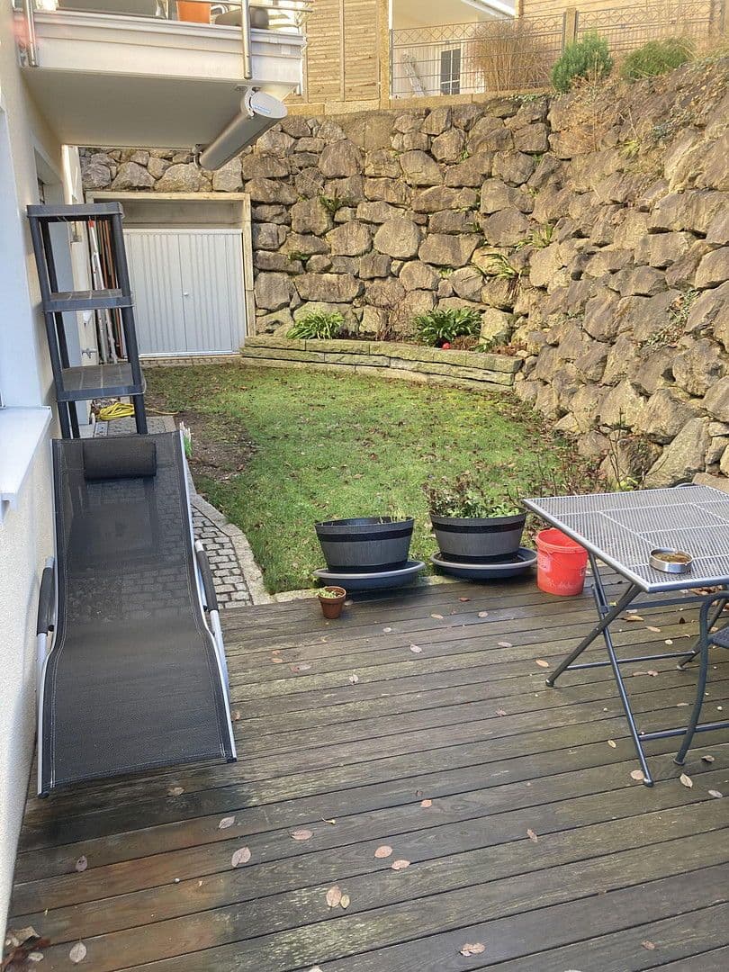 Prenájom bytu 3-izbový 123 m², Hanfelder Str. 7a, Oberbrunn, Bavorsko Prenájom bytu 3-izbový 123 m², Hanfelder Str. 7a, Oberbrunn, Bavorsko