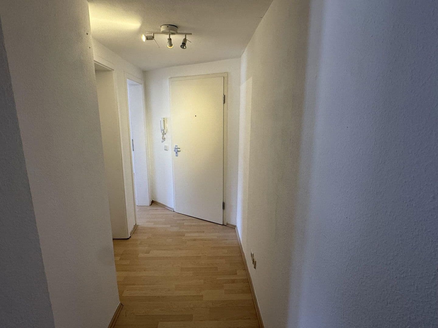 Prenájom bytu 2-izbový 51 m², Friedberger Landstraße 85, frankfurt am Main, Hesensko Prenájom bytu 2-izbový 51 m², Friedberger Landstraße 85, frankfurt am Main, Hesensko