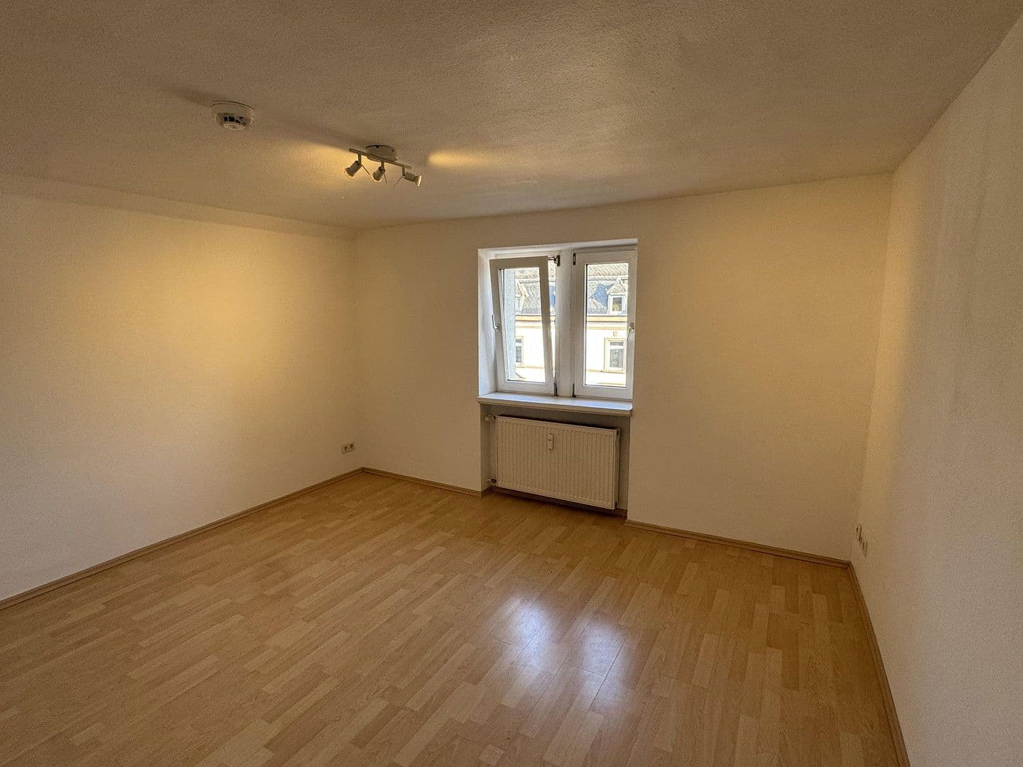 Prenájom bytu 2-izbový 51 m², Friedberger Landstraße 85, frankfurt am Main, Hesensko Prenájom bytu 2-izbový 51 m², Friedberger Landstraße 85, frankfurt am Main, Hesensko