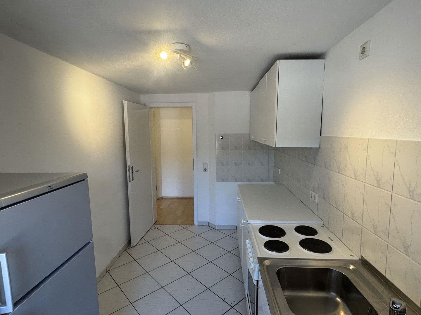 Prenájom bytu 2-izbový 51 m², Friedberger Landstraße 85, frankfurt am Main, Hesensko Prenájom bytu 2-izbový 51 m², Friedberger Landstraße 85, frankfurt am Main, Hesensko