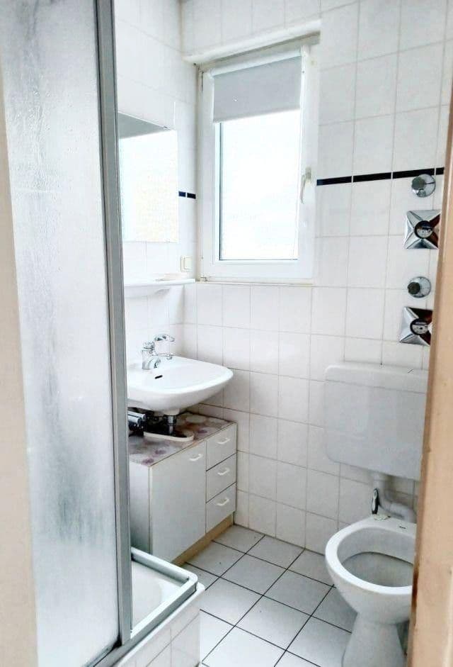 Prenájom bytu 2-izbový 49 m², Freiburg, Bádensko-Wurttembersko Prenájom bytu 2-izbový 49 m², Freiburg, Bádensko-Wurttembersko