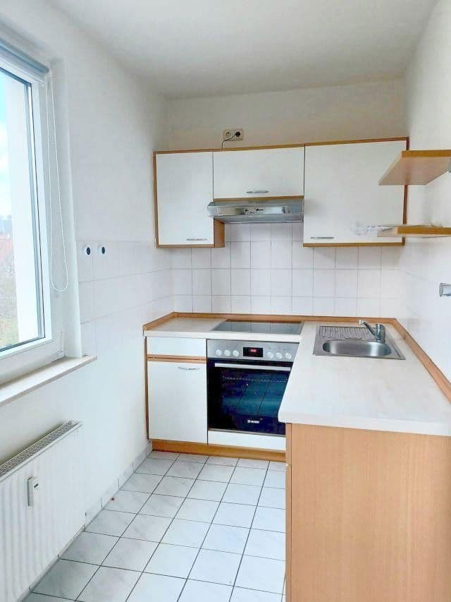 Prenájom bytu 2-izbový 49 m², Freiburg, Bádensko-Wurttembersko Prenájom bytu 2-izbový 49 m², Freiburg, Bádensko-Wurttembersko