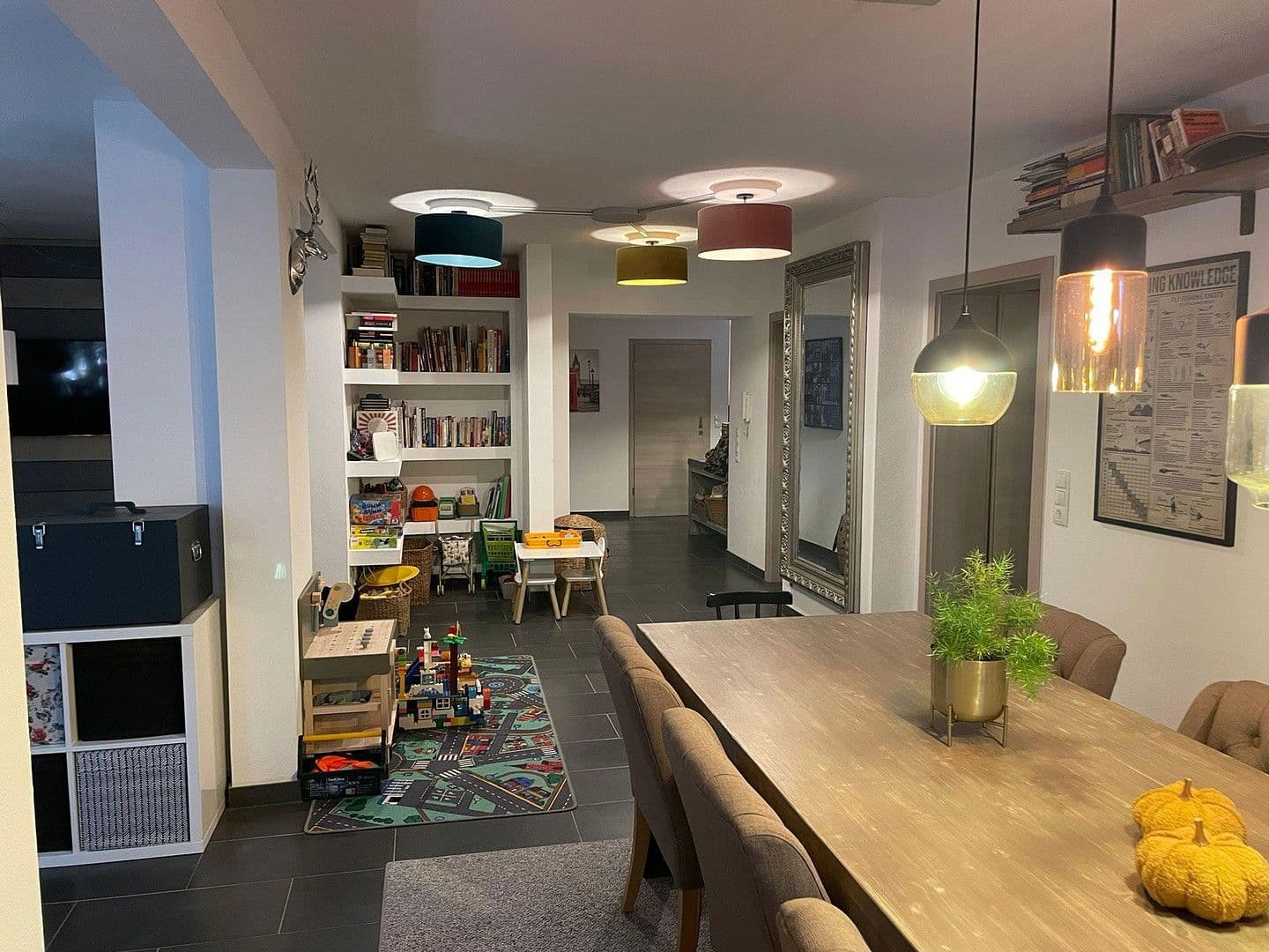 Predaj bytu 3-izbový 168 m², Rattelsdorf, Bavorsko Predaj bytu 3-izbový 168 m², Rattelsdorf, Bavorsko