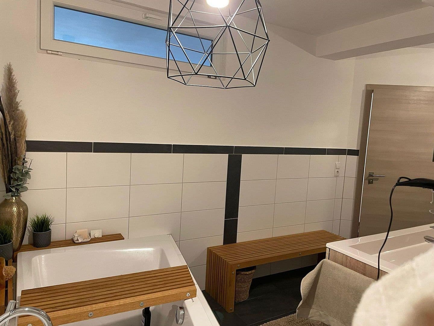 Predaj bytu 3-izbový 168 m², Rattelsdorf, Bavorsko Predaj bytu 3-izbový 168 m², Rattelsdorf, Bavorsko