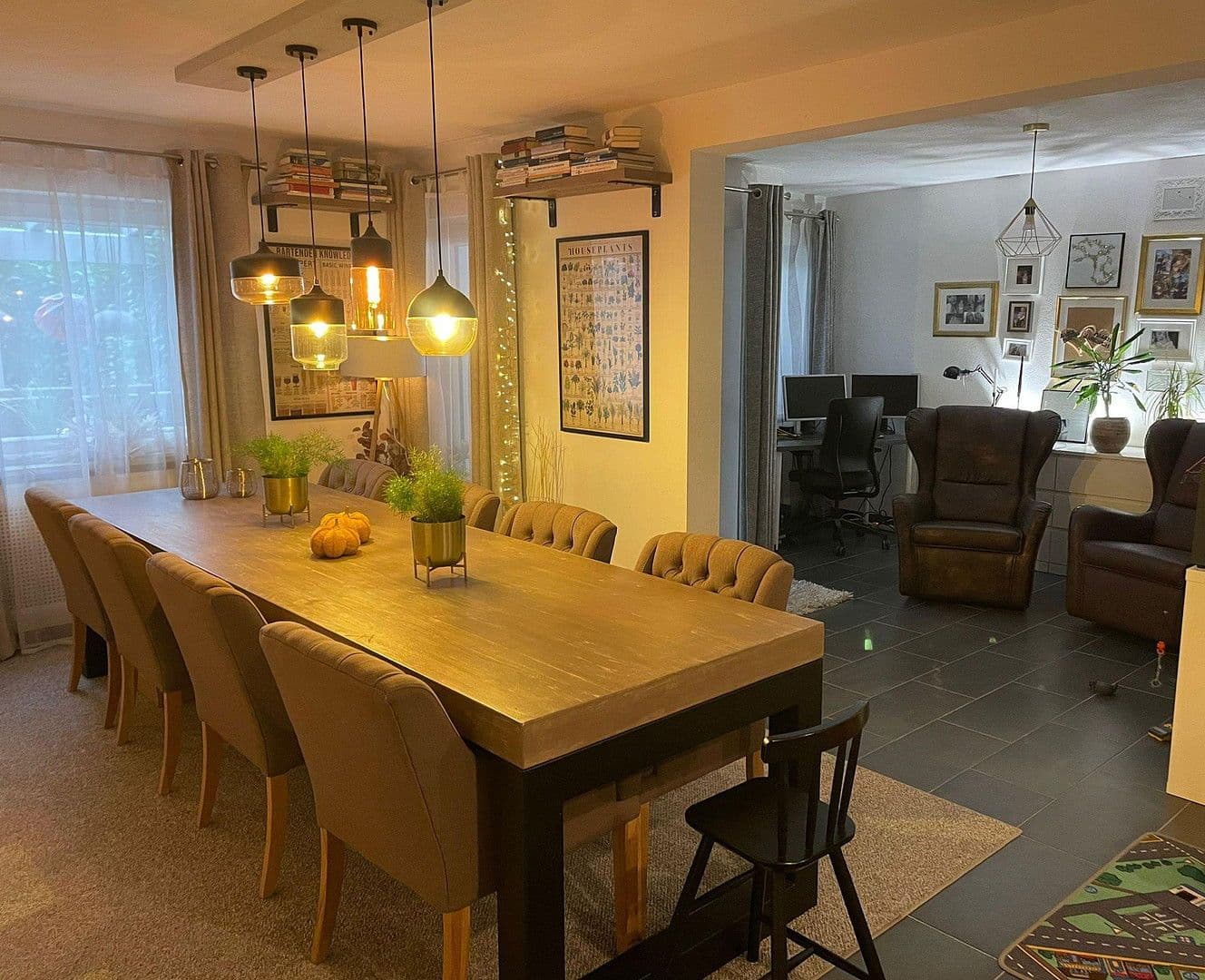 Predaj bytu 3-izbový 168 m², Rattelsdorf, Bavorsko Predaj bytu 3-izbový 168 m², Rattelsdorf, Bavorsko