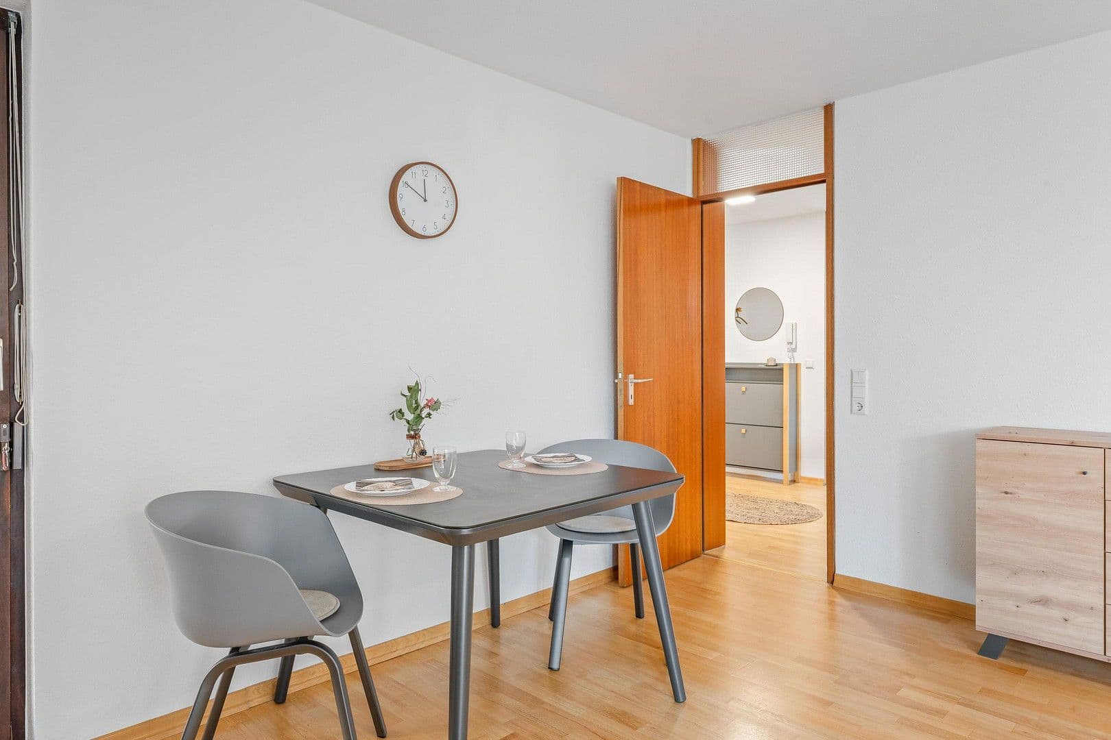 Predaj bytu 2-izbový 64 m², Reutlingen, Bádensko-Wurttembersko Predaj bytu 2-izbový 64 m², Reutlingen, Bádensko-Wurttembersko