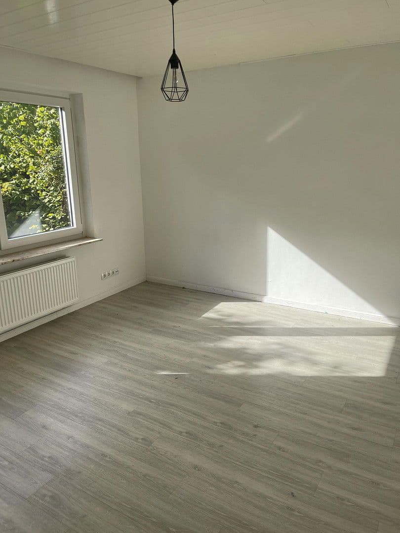 Prenájom bytu 3-izbový 95 m², Ohechausse, Norderstedt, Šlezvicko-Holštajnsko Prenájom bytu 3-izbový 95 m², Ohechausse, Norderstedt, Šlezvicko-Holštajnsko
