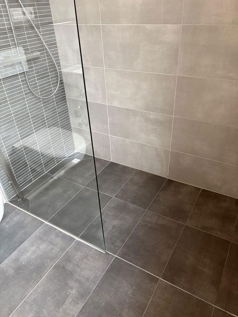 Prenájom bytu 2-izbový 40 m², Kienhorststr. 103A, Berlin, Berlín Prenájom bytu 2-izbový 40 m², Kienhorststr. 103A, Berlin, Berlín