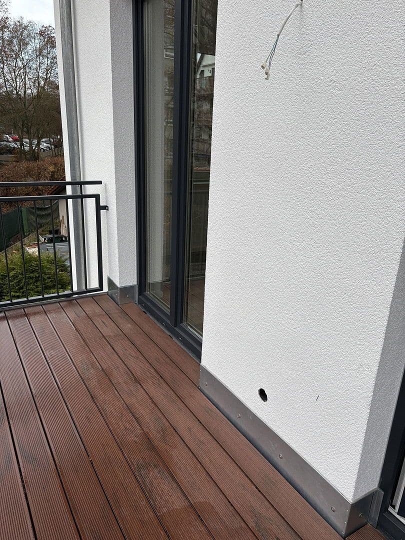 Prenájom bytu 2-izbový 40 m², Kienhorststr. 103A, Berlin, Berlín Prenájom bytu 2-izbový 40 m², Kienhorststr. 103A, Berlin, Berlín