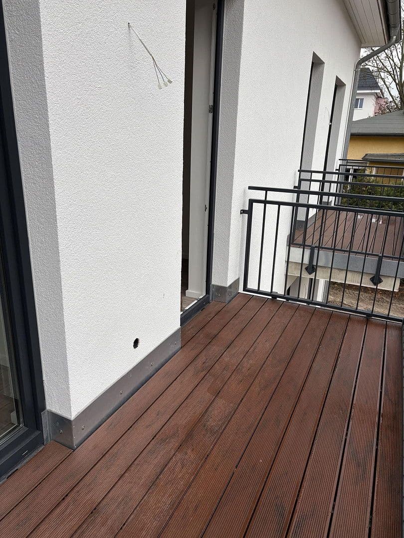 Prenájom bytu 2-izbový 40 m², Kienhorststr. 103A, Berlin, Berlín Prenájom bytu 2-izbový 40 m², Kienhorststr. 103A, Berlin, Berlín