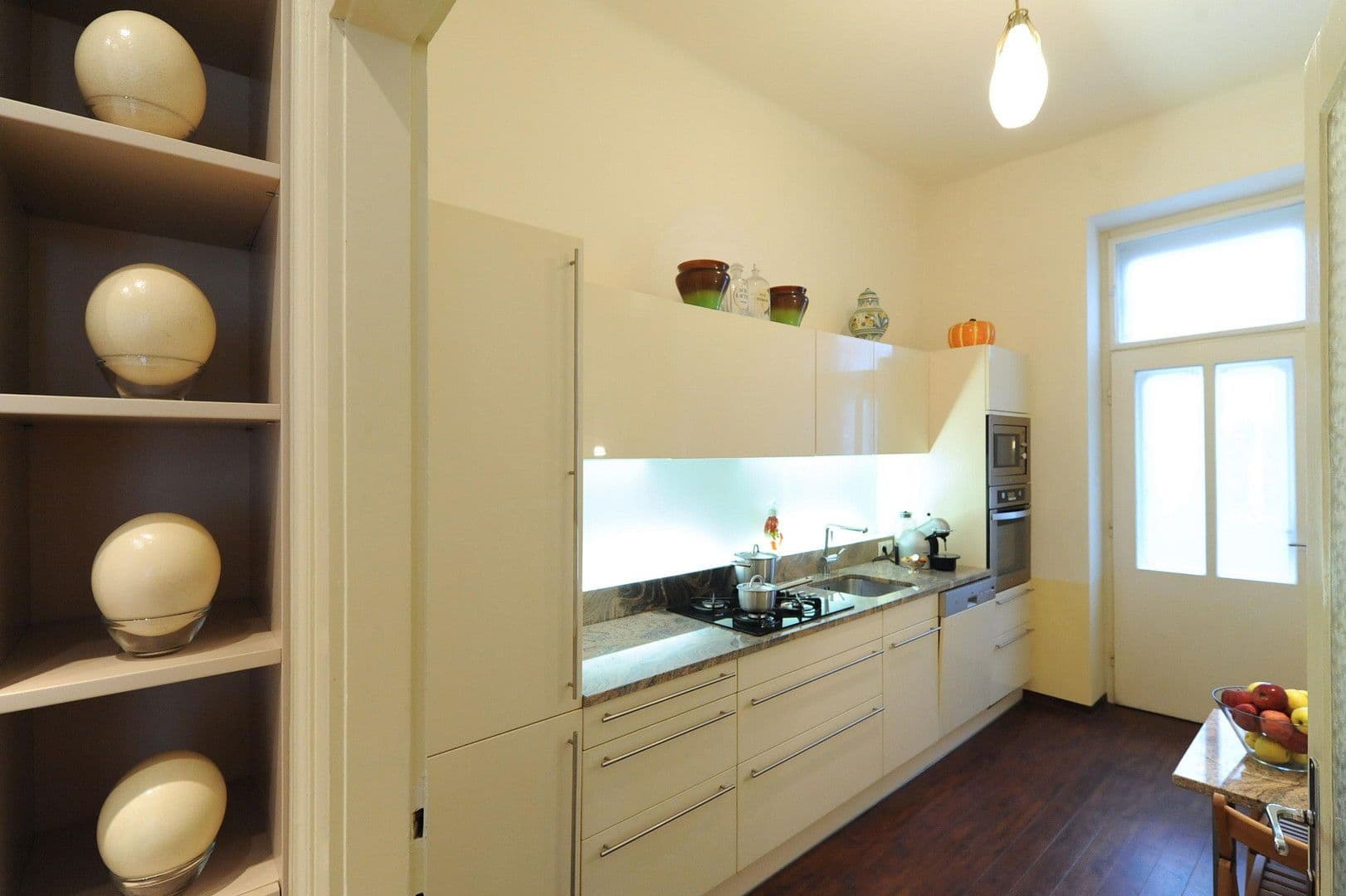 Prenájom bytu 2-izbový 78 m², Wien, Viedeň Prenájom bytu 2-izbový 78 m², Wien, Viedeň