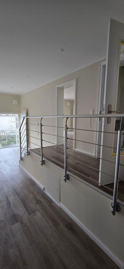 Prenájom bytu 2-izbový 57 m², Schmidtstraße 8, Rüdesheim am Rhein, Hesensko Prenájom bytu 2-izbový 57 m², Schmidtstraße 8, Rüdesheim am Rhein, Hesensko