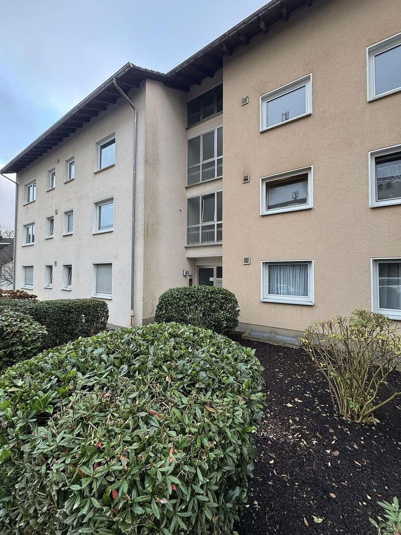 Prenájom bytu 3-izbový 88 m², Fontanestr. 5, Lüdenscheid, Severné Porýnie - Westfálsko Prenájom bytu 3-izbový 88 m², Fontanestr. 5, Lüdenscheid, Severné Porýnie - Westfálsko