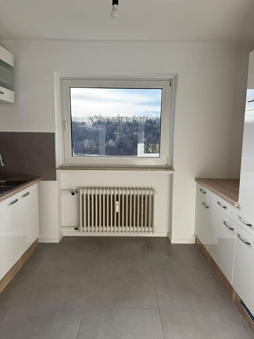 Prenájom bytu 3-izbový 88 m², Fontanestr. 5, Lüdenscheid, Severné Porýnie - Westfálsko Prenájom bytu 3-izbový 88 m², Fontanestr. 5, Lüdenscheid, Severné Porýnie - Westfálsko