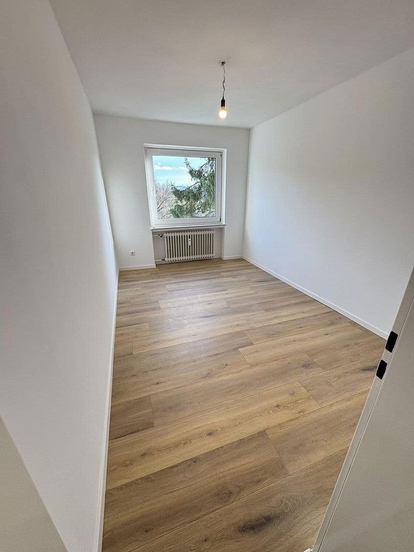 Prenájom bytu 3-izbový 88 m², Fontanestr. 5, Lüdenscheid, Severné Porýnie - Westfálsko Prenájom bytu 3-izbový 88 m², Fontanestr. 5, Lüdenscheid, Severné Porýnie - Westfálsko