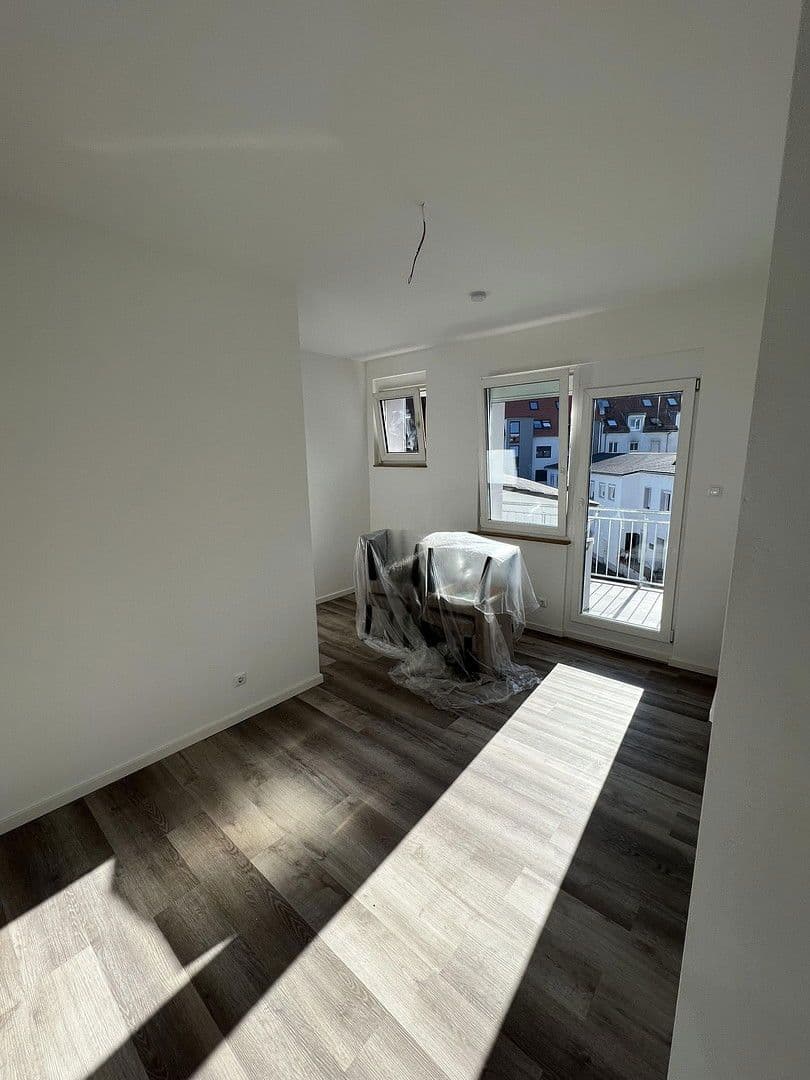 Prenájom bytu 3-izbový 70 m², Hanau, Hesensko Prenájom bytu 3-izbový 70 m², Hanau, Hesensko