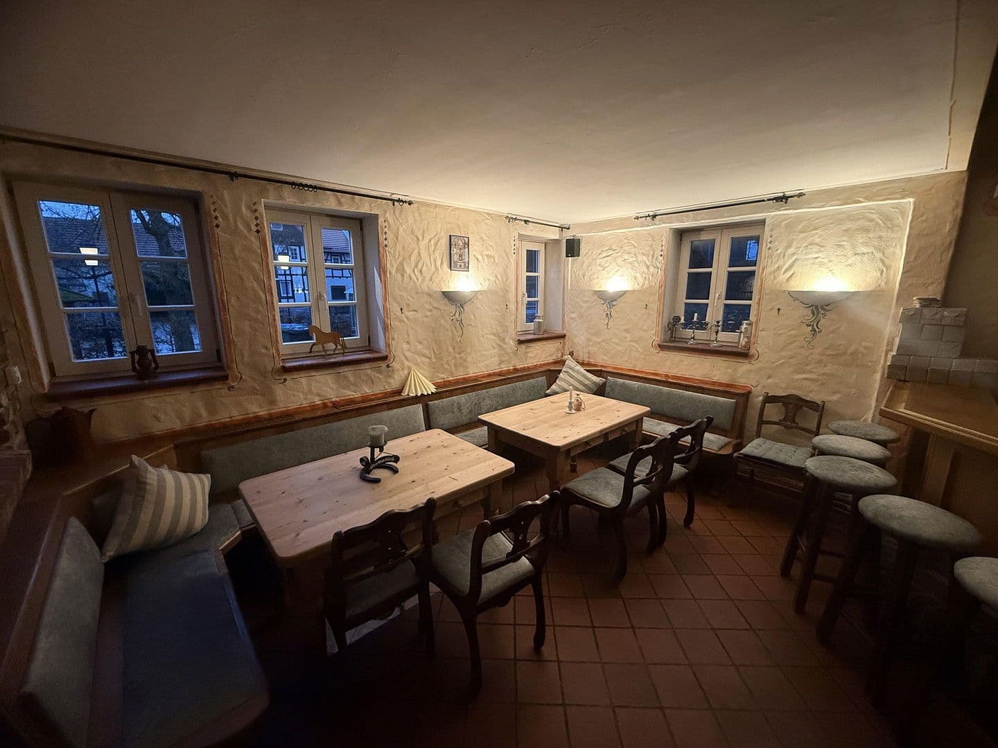 Prenájom nebytového priestoru 250 m², Schulstraße 1, Vöhl, Hesensko Prenájom nebytového priestoru 250 m², Schulstraße 1, Vöhl, Hesensko