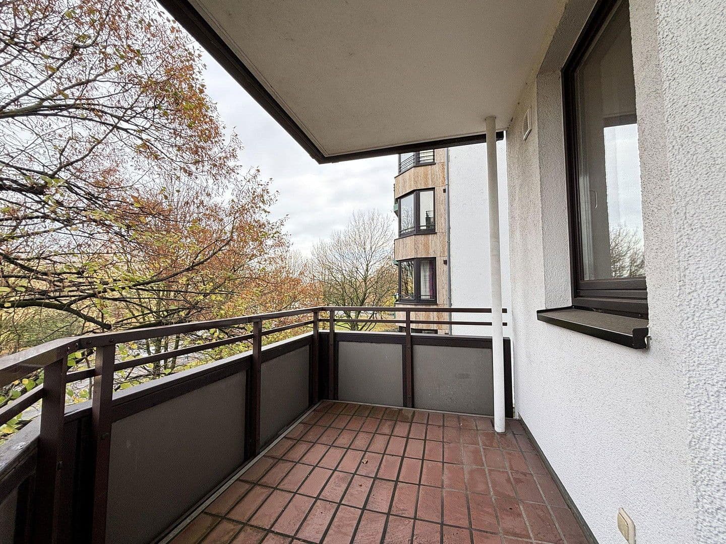 Prenájom bytu 2-izbový 61 m², Köln, Severné Porýnie - Westfálsko Prenájom bytu 2-izbový 61 m², Köln, Severné Porýnie - Westfálsko