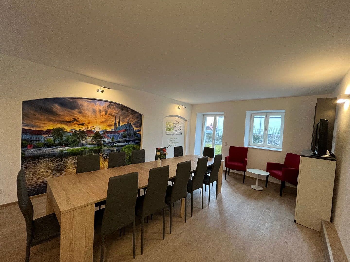 Prenájom bytu 3-izbový 115 m², Schlaurother Str. 10, Görlitz, Sasko Prenájom bytu 3-izbový 115 m², Schlaurother Str. 10, Görlitz, Sasko