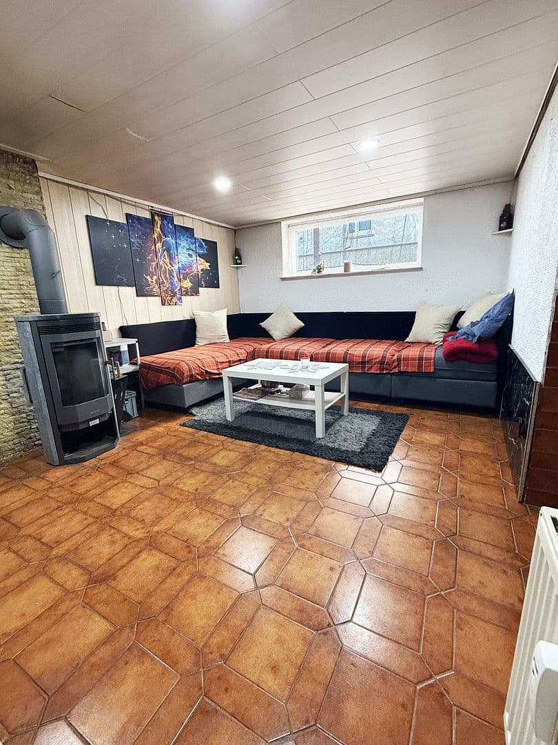 Predaj domu 150 m², pozemek 575 m², Riedstraße 13, Groß-Gerau, Hesensko Predaj domu 150 m², pozemek 575 m², Riedstraße 13, Groß-Gerau, Hesensko