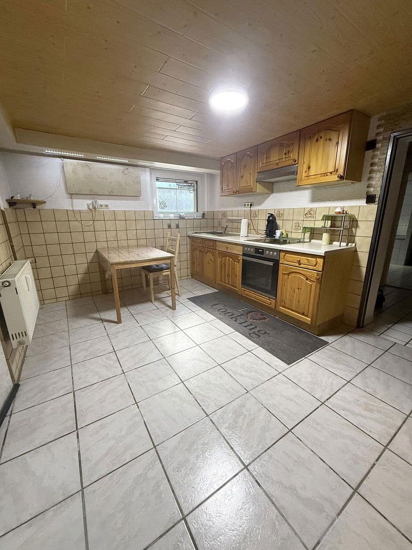 Predaj domu 150 m², pozemek 575 m², Riedstraße 13, Groß-Gerau, Hesensko Predaj domu 150 m², pozemek 575 m², Riedstraße 13, Groß-Gerau, Hesensko