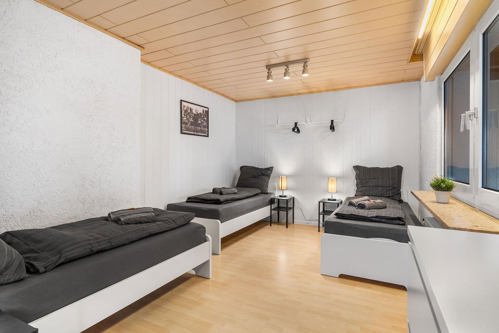 Predaj domu 150 m², pozemek 575 m², Riedstraße 13, Groß-Gerau, Hesensko Predaj domu 150 m², pozemek 575 m², Riedstraße 13, Groß-Gerau, Hesensko