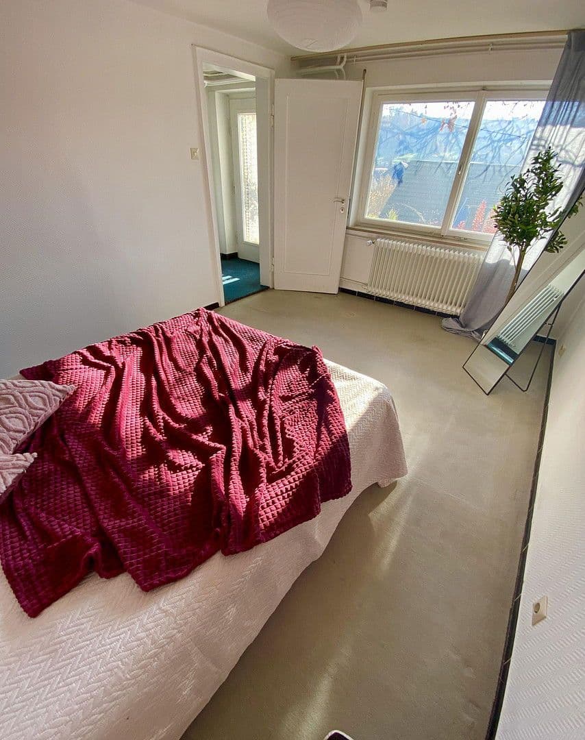 Predaj domu 125 m², pozemek 866 m², Obere Zeiselbergstraße 23, Schwäbisch Gmünd, Bádensko-Wurttembersko Predaj domu 125 m², pozemek 866 m², Obere Zeiselbergstraße 23, Schwäbisch Gmünd, Bádensko-Wurttembersko