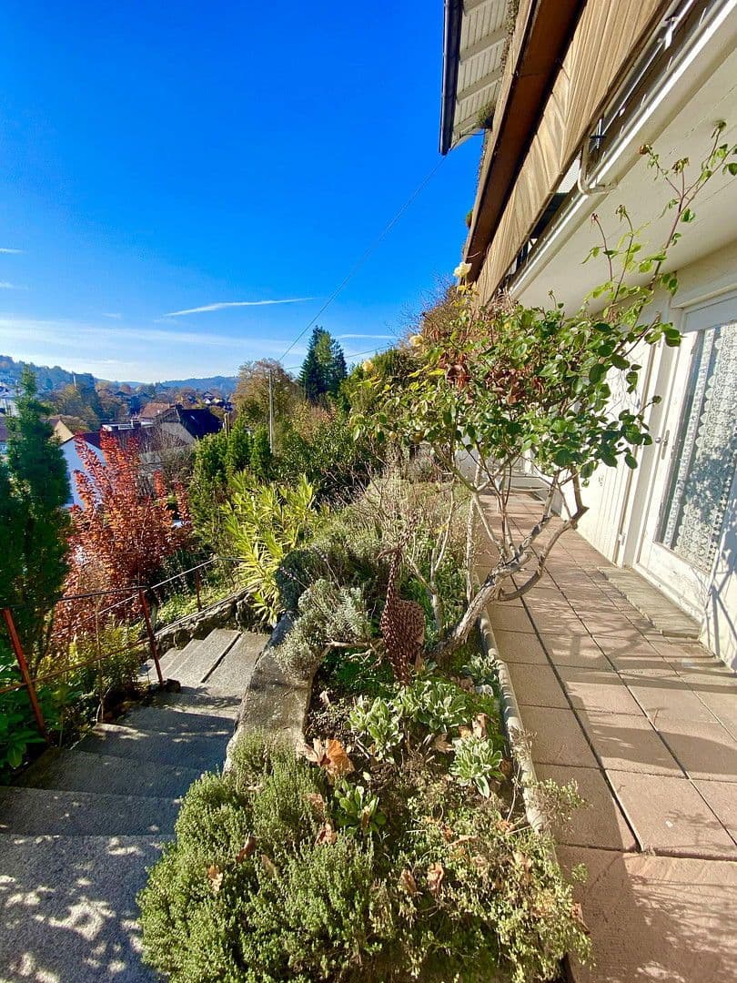 Predaj domu 125 m², pozemek 866 m², Obere Zeiselbergstraße 23, Schwäbisch Gmünd, Bádensko-Wurttembersko Predaj domu 125 m², pozemek 866 m², Obere Zeiselbergstraße 23, Schwäbisch Gmünd, Bádensko-Wurttembersko