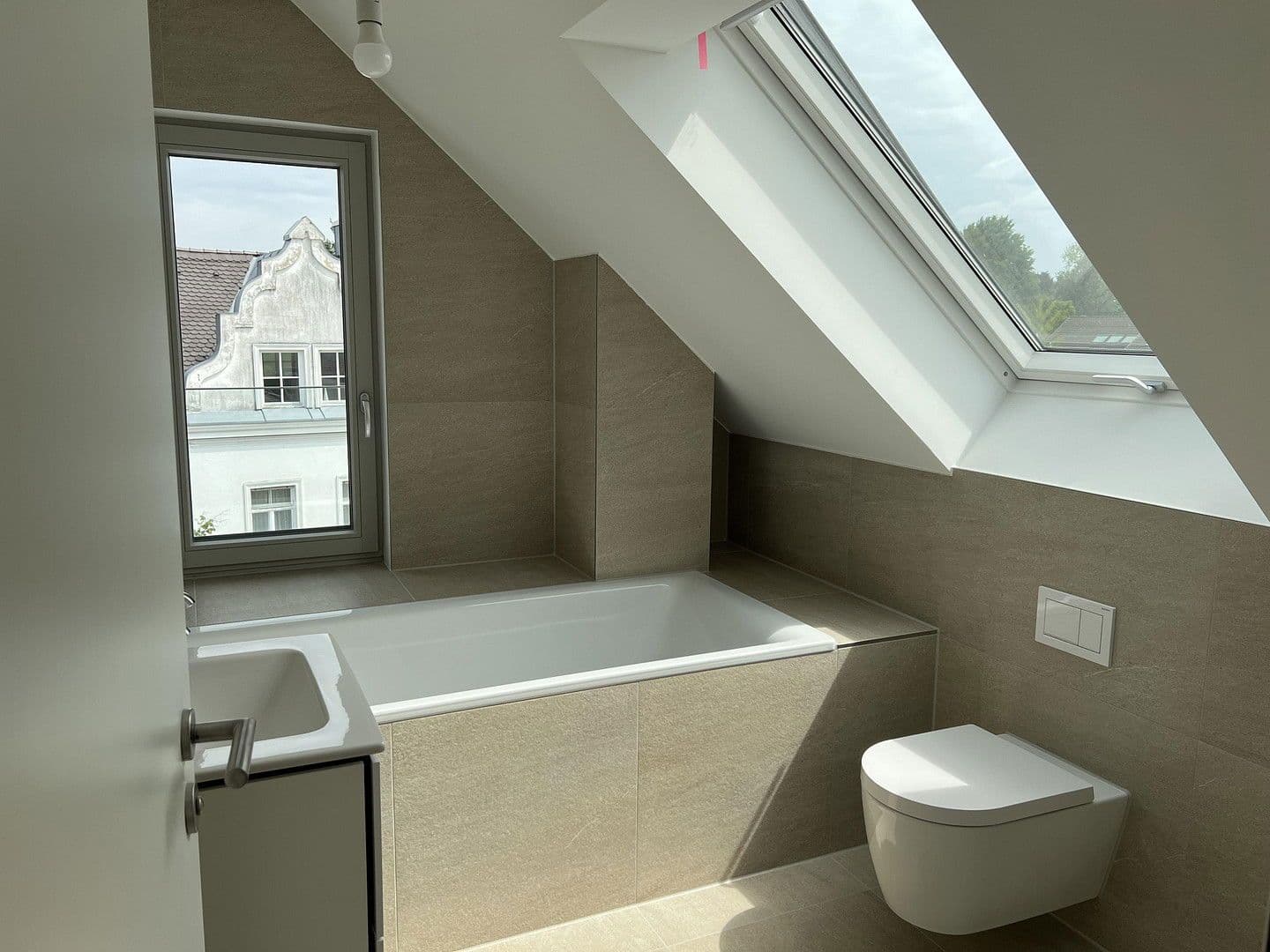 Predaj bytu 3-izbový 101 m², Planegg, Bavorsko Predaj bytu 3-izbový 101 m², Planegg, Bavorsko