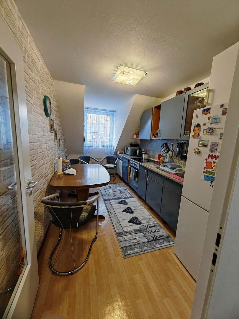 Prenájom bytu 3-izbový 71 m², Rothlindenstr. 9a, Schwandorf, Bavorsko Prenájom bytu 3-izbový 71 m², Rothlindenstr. 9a, Schwandorf, Bavorsko