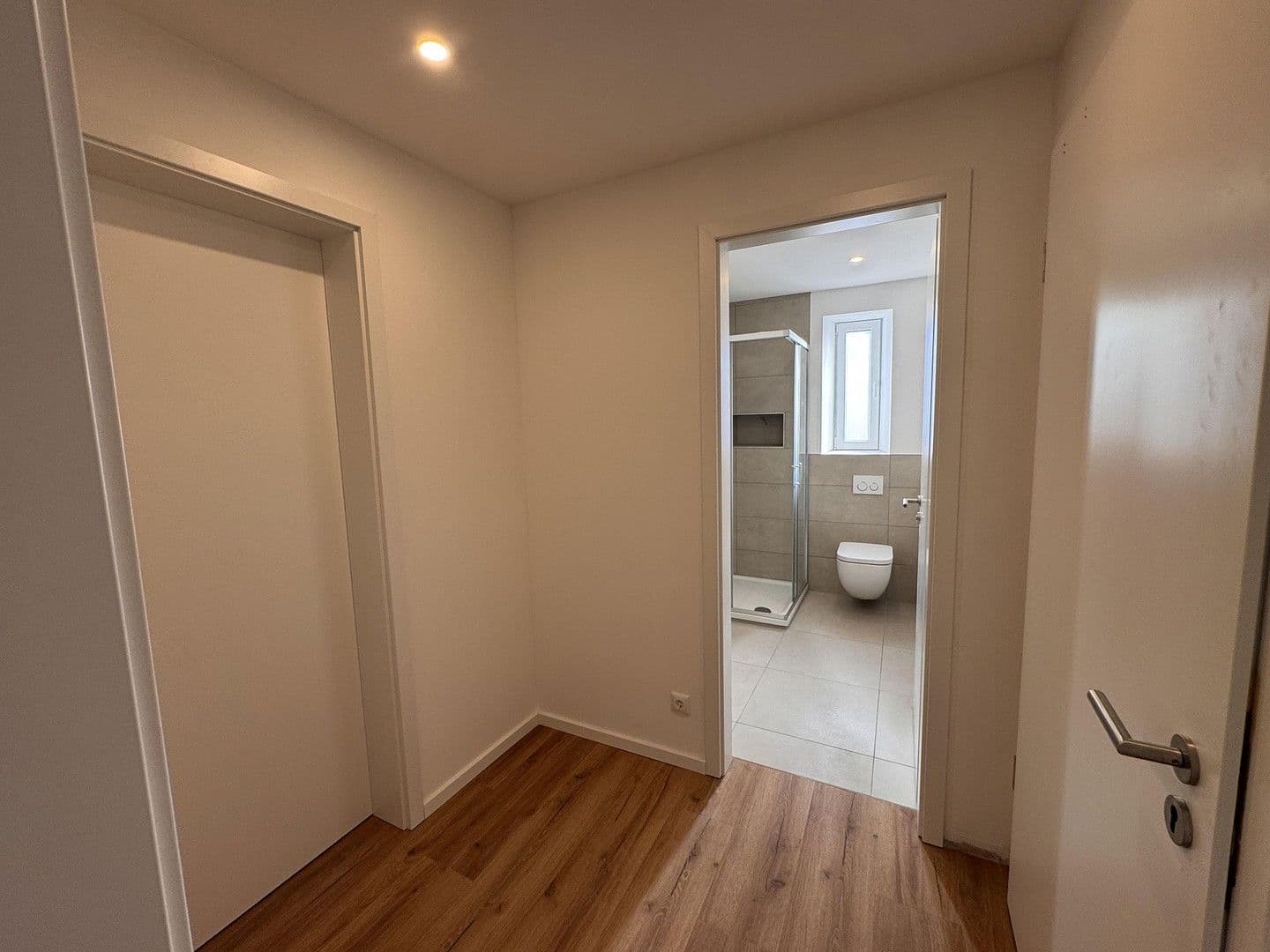 Prenájom bytu 2-izbový 50 m², Miltenbergstraße 18, Augsburg, Bavorsko Prenájom bytu 2-izbový 50 m², Miltenbergstraße 18, Augsburg, Bavorsko