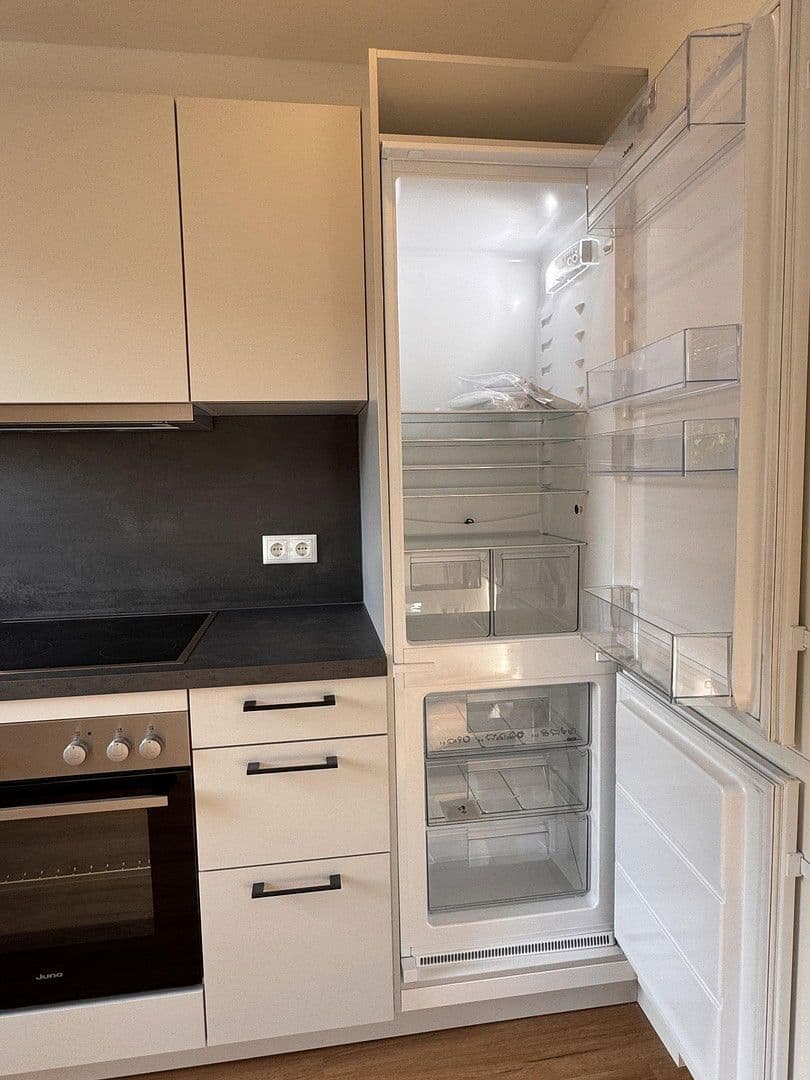 Prenájom bytu 2-izbový 50 m², Miltenbergstraße 18, Augsburg, Bavorsko Prenájom bytu 2-izbový 50 m², Miltenbergstraße 18, Augsburg, Bavorsko