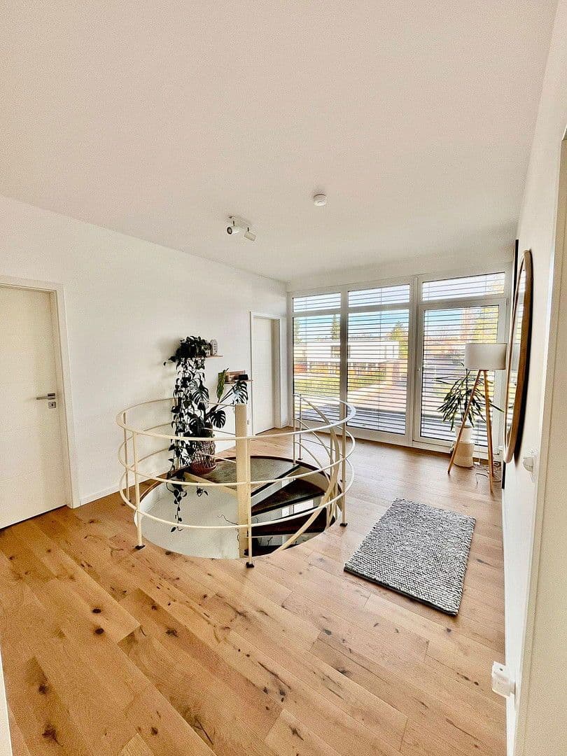 Predaj domu 220 m², pozemek 805 m², Trier, Porýnie-Falcko Predaj domu 220 m², pozemek 805 m², Trier, Porýnie-Falcko