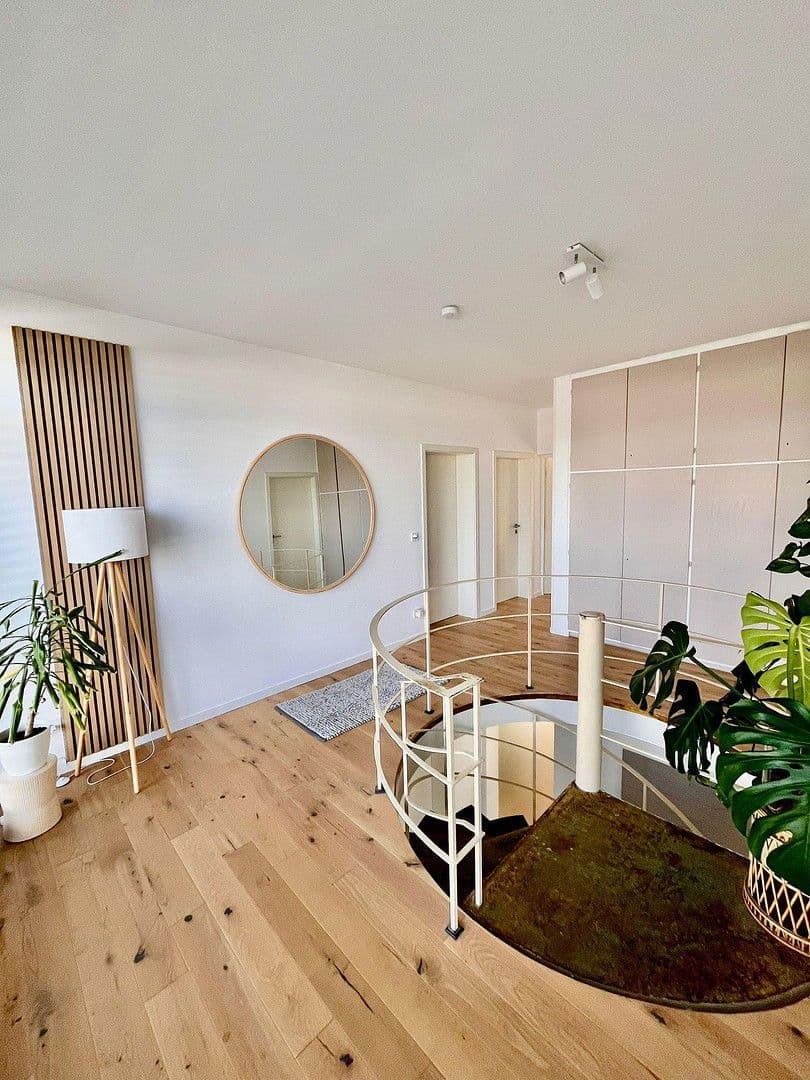 Predaj domu 220 m², pozemek 805 m², Trier, Porýnie-Falcko Predaj domu 220 m², pozemek 805 m², Trier, Porýnie-Falcko