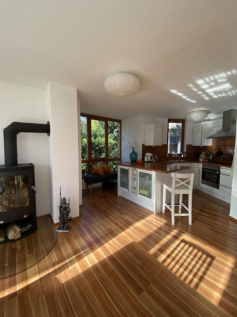 Prenájom domu 158 m², pozemek 245 m², Cleebronn, Bádensko-Wurttembersko Prenájom domu 158 m², pozemek 245 m², Cleebronn, Bádensko-Wurttembersko