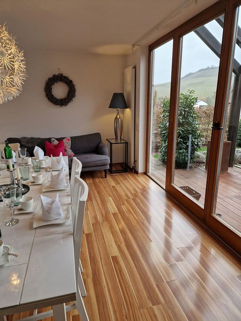 Prenájom domu 158 m², pozemek 245 m², Cleebronn, Bádensko-Wurttembersko Prenájom domu 158 m², pozemek 245 m², Cleebronn, Bádensko-Wurttembersko