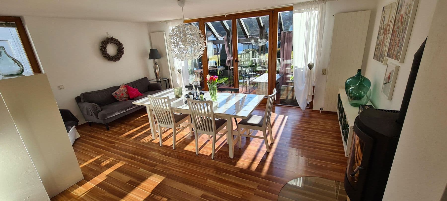 Prenájom domu 158 m², pozemek 245 m², Cleebronn, Bádensko-Wurttembersko Prenájom domu 158 m², pozemek 245 m², Cleebronn, Bádensko-Wurttembersko