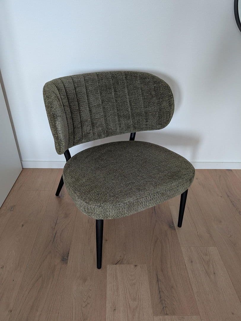 Prenájom bytu 1-izbový 39 m², Wimpfener Straße 15, Neckarsulm, Bádensko-Wurttembersko Prenájom bytu 1-izbový 39 m², Wimpfener Straße 15, Neckarsulm, Bádensko-Wurttembersko