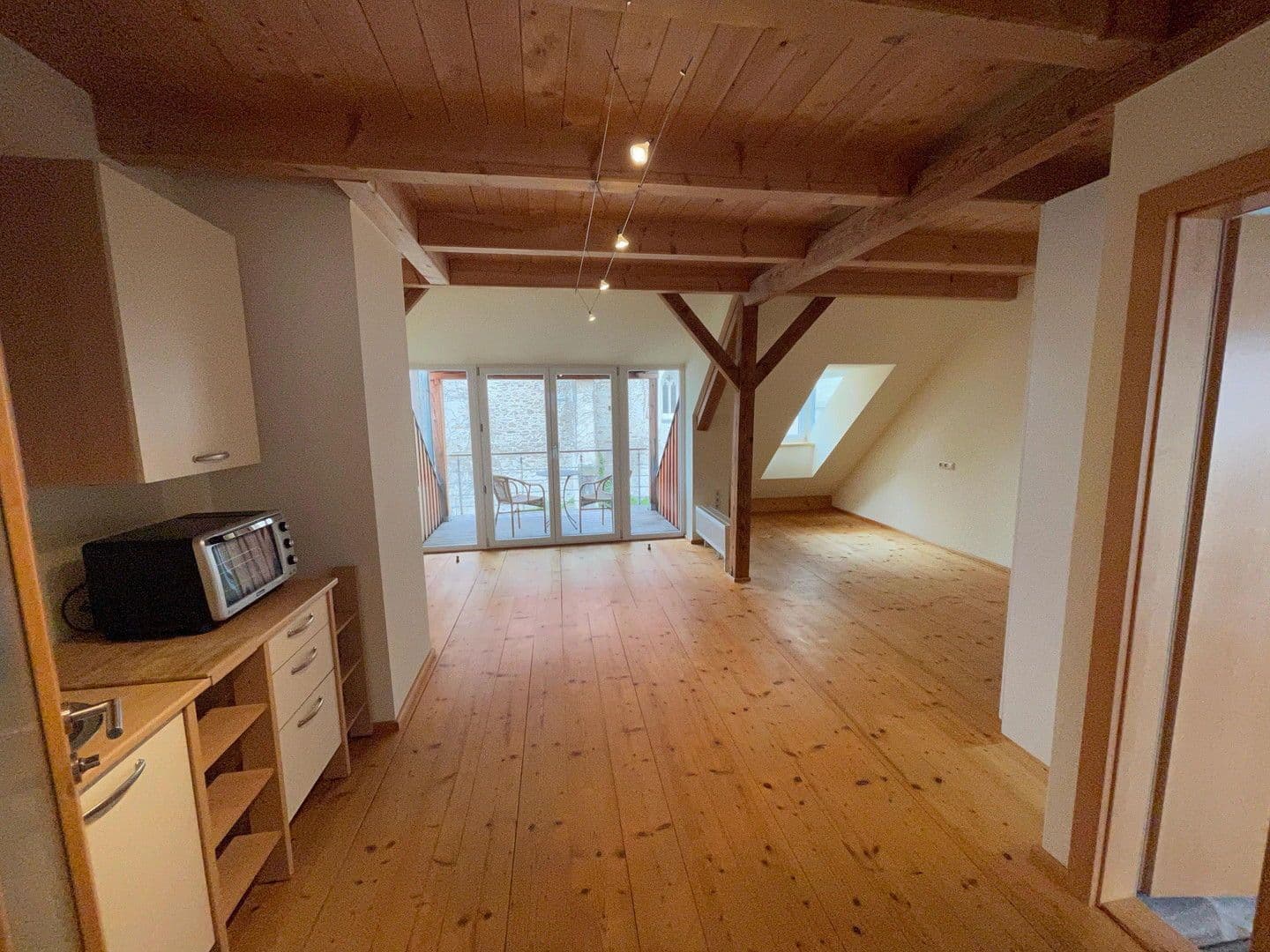 Prenájom bytu 1-izbový 35 m², Frauenberg 9, Krems/Stein, Dolné Rakúsko Prenájom bytu 1-izbový 35 m², Frauenberg 9, Krems/Stein, Dolné Rakúsko