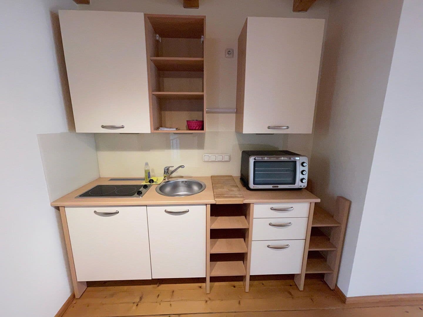 Prenájom bytu 1-izbový 35 m², Frauenberg 9, Krems/Stein, Dolné Rakúsko Prenájom bytu 1-izbový 35 m², Frauenberg 9, Krems/Stein, Dolné Rakúsko