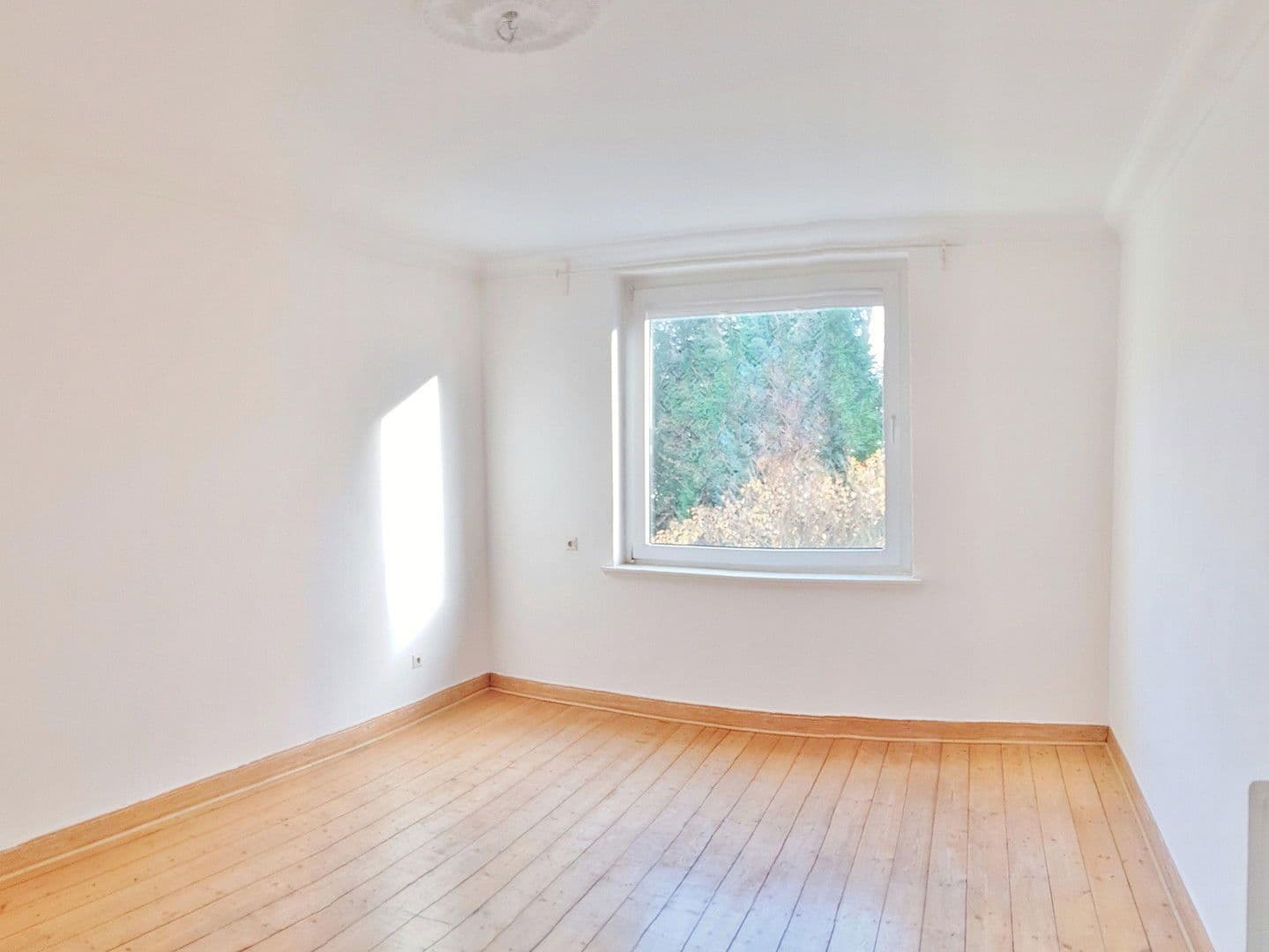 Prenájom bytu 4-izbový 102 m², Hildesheim, Dolné Sasko Prenájom bytu 4-izbový 102 m², Hildesheim, Dolné Sasko