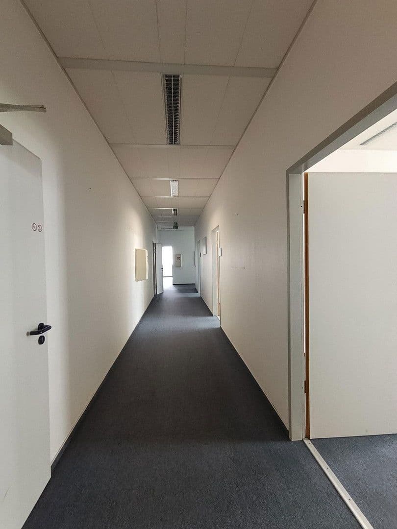 Prenájom kancelárie 14.285 m², Martin-Behaim Str. 20, Neu-Isenburg, Hesensko Prenájom kancelárie 14.285 m², Martin-Behaim Str. 20, Neu-Isenburg, Hesensko