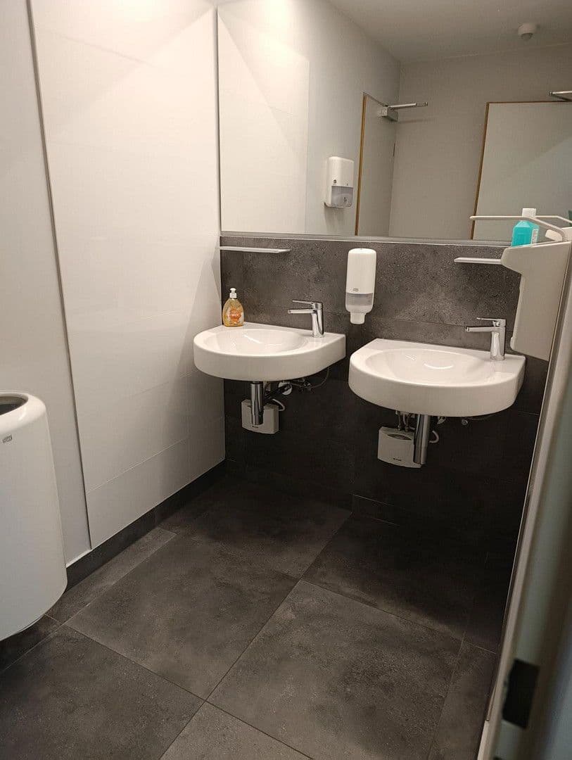 Prenájom kancelárie 14.285 m², Martin-Behaim Str. 20, Neu-Isenburg, Hesensko Prenájom kancelárie 14.285 m², Martin-Behaim Str. 20, Neu-Isenburg, Hesensko