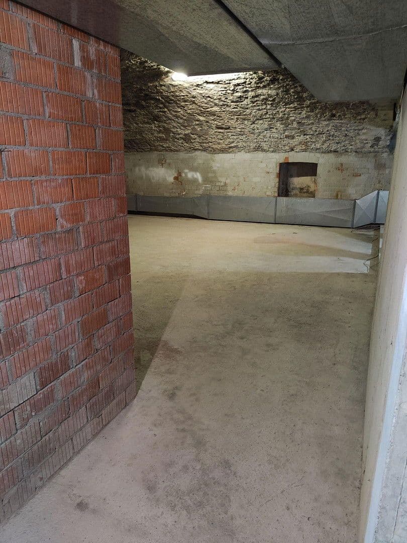 Predaj nebytového priestoru 414 m², Rottenburg am Neckar, Bádensko-Wurttembersko Predaj nebytového priestoru 414 m², Rottenburg am Neckar, Bádensko-Wurttembersko