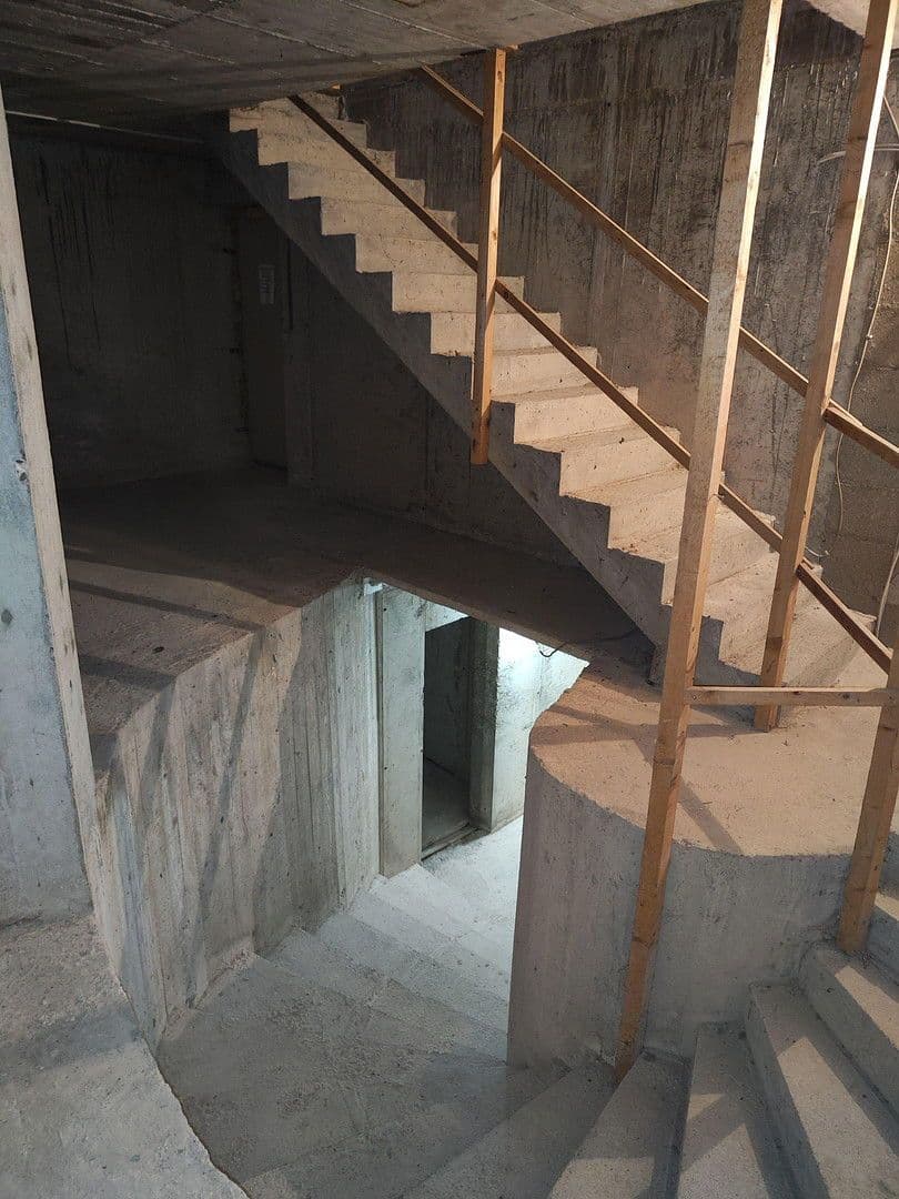 Predaj nebytového priestoru 414 m², Rottenburg am Neckar, Bádensko-Wurttembersko Predaj nebytového priestoru 414 m², Rottenburg am Neckar, Bádensko-Wurttembersko