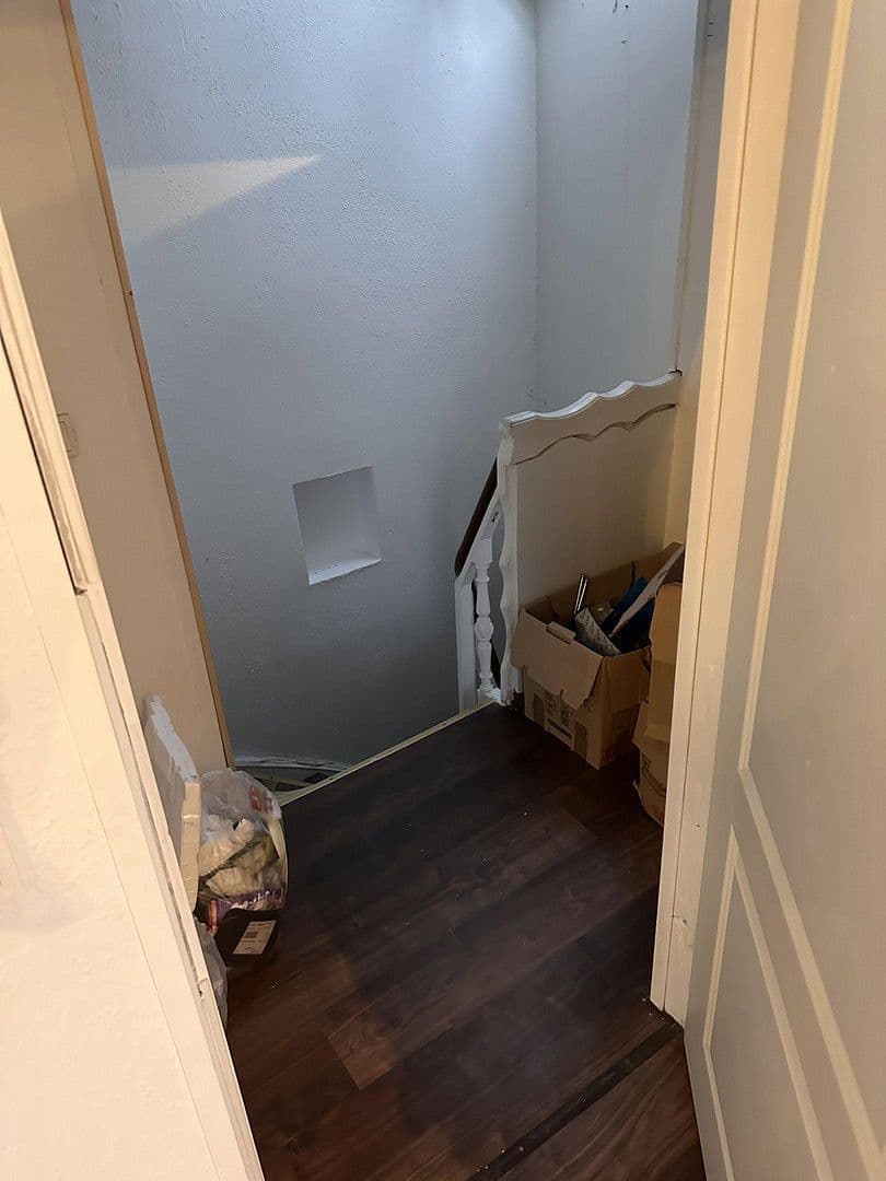 Prenájom bytu 1-izbový 40 m², Bremen, Brémy Prenájom bytu 1-izbový 40 m², Bremen, Brémy