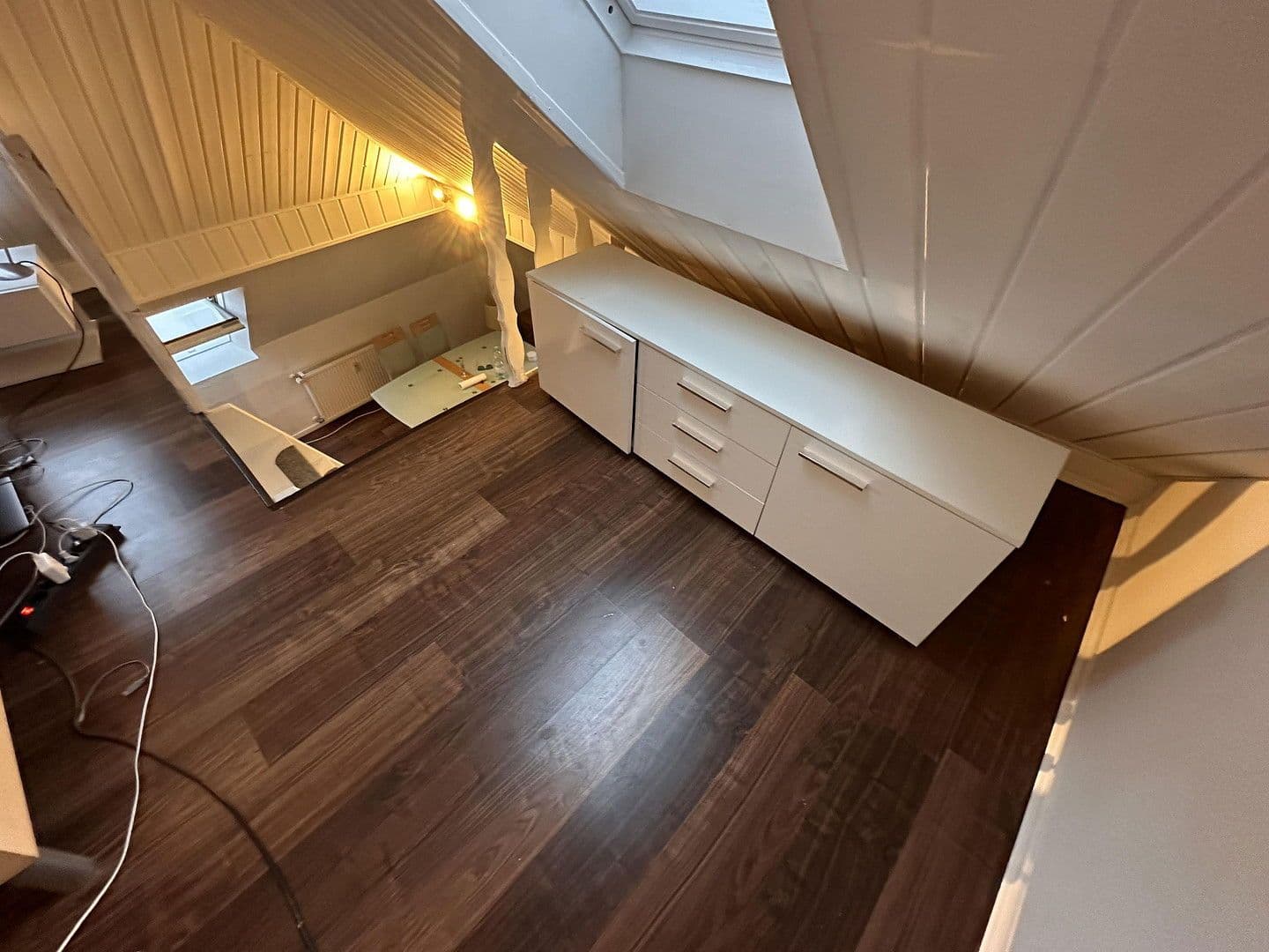 Prenájom bytu 1-izbový 40 m², Bremen, Brémy Prenájom bytu 1-izbový 40 m², Bremen, Brémy