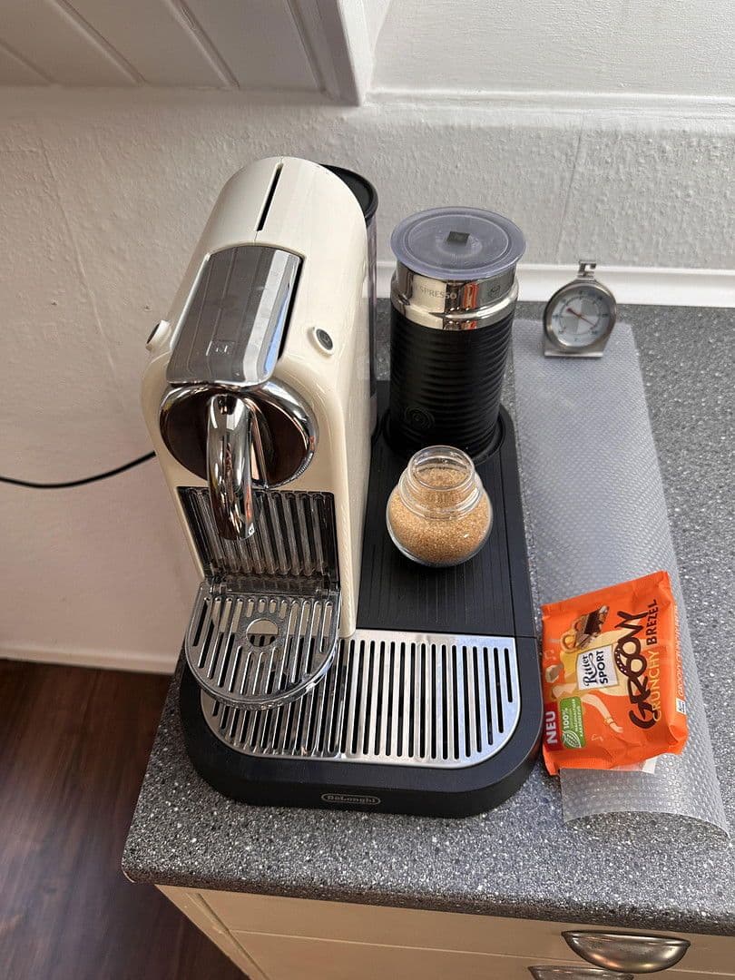 Prenájom bytu 1-izbový 40 m², Bremen, Brémy Prenájom bytu 1-izbový 40 m², Bremen, Brémy