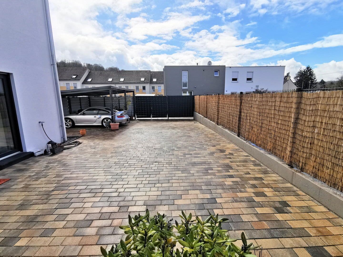 Predaj domu 125 m², pozemek 324 m², Saarbrücken, Sársko Predaj domu 125 m², pozemek 324 m², Saarbrücken, Sársko